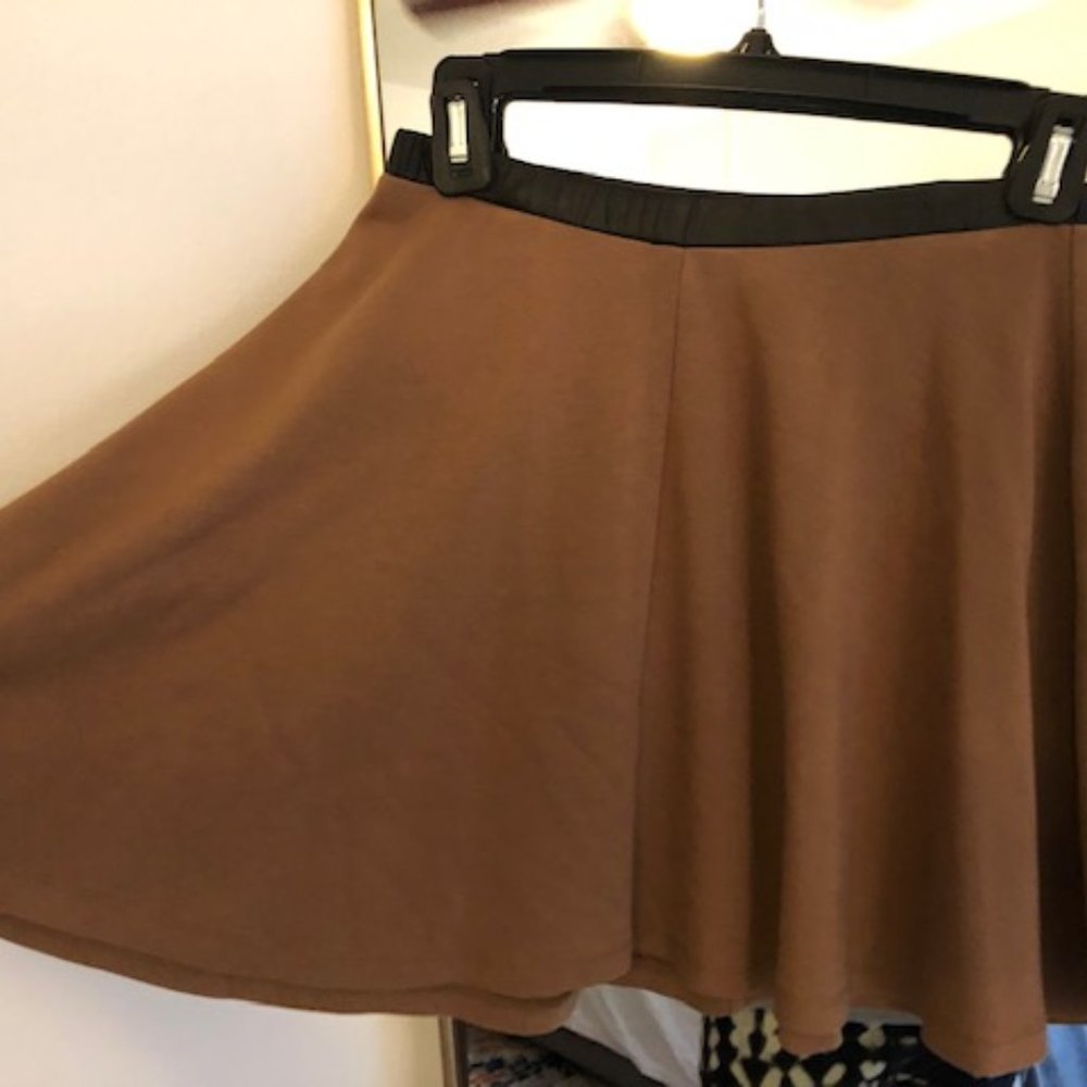 Caramel/Cognac Skirt with Leather Trim